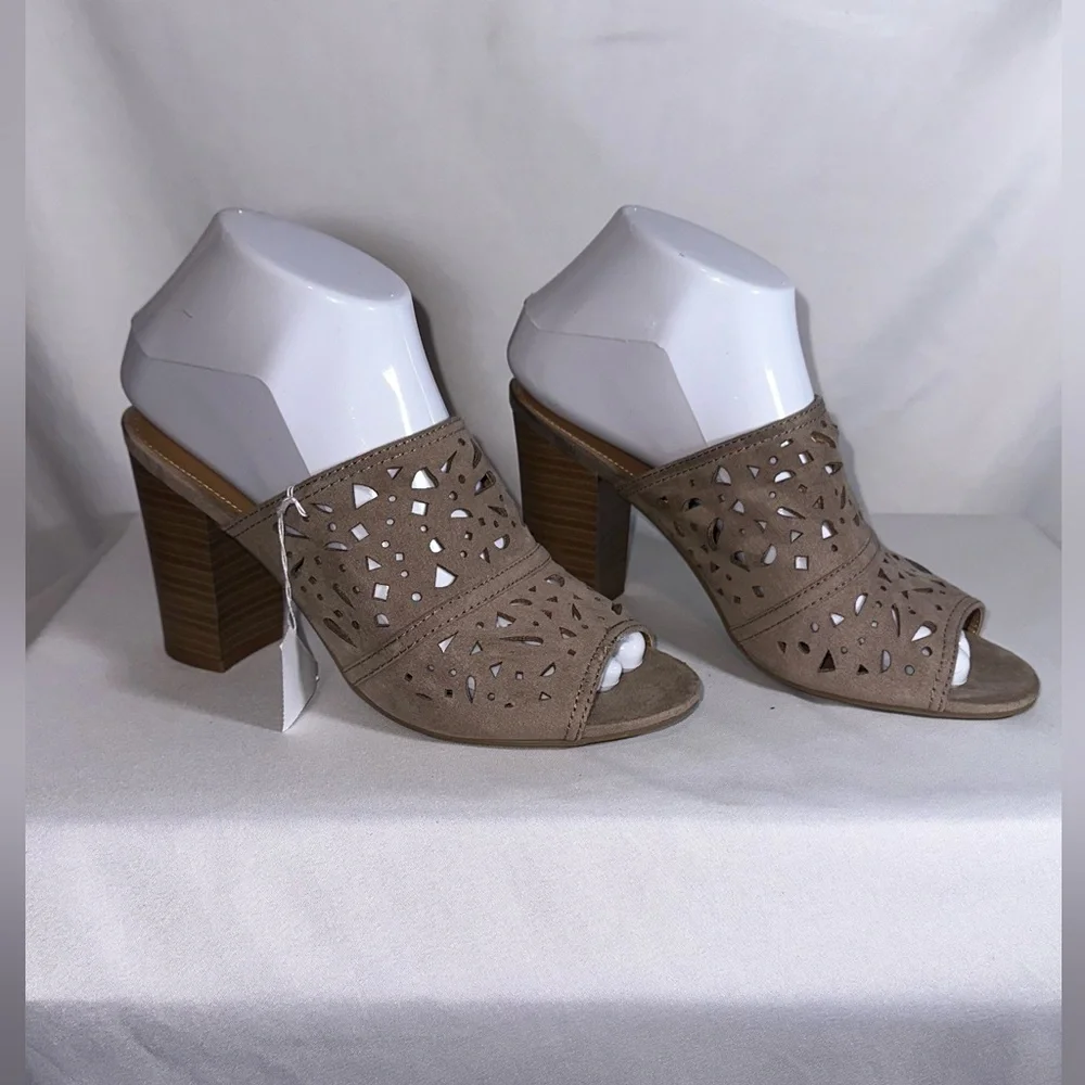 N/A women’s heeled